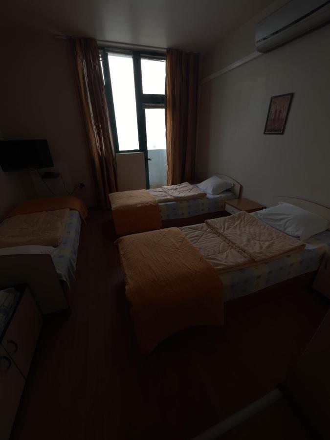 Hotel Orient Blagoevgrad Exteriör bild