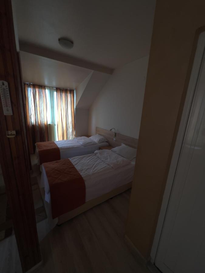 Hotel Orient Blagoevgrad Exteriör bild