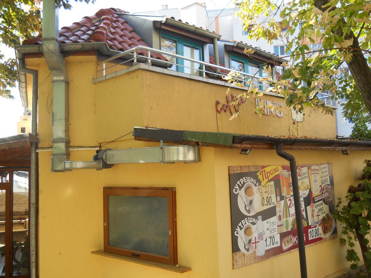 Hotel Orient Blagoevgrad Exteriör bild