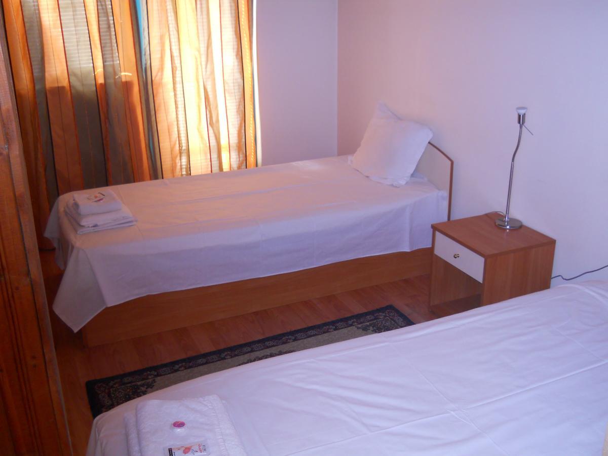 Hotel Orient Blagoevgrad Exteriör bild