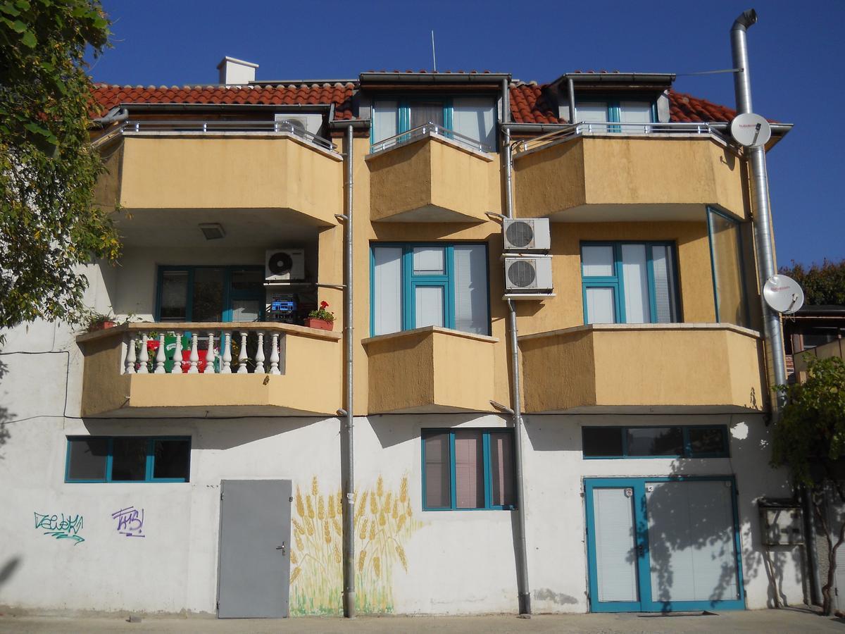 Hotel Orient Blagoevgrad Exteriör bild