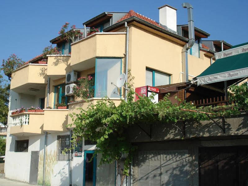 Hotel Orient Blagoevgrad Exteriör bild