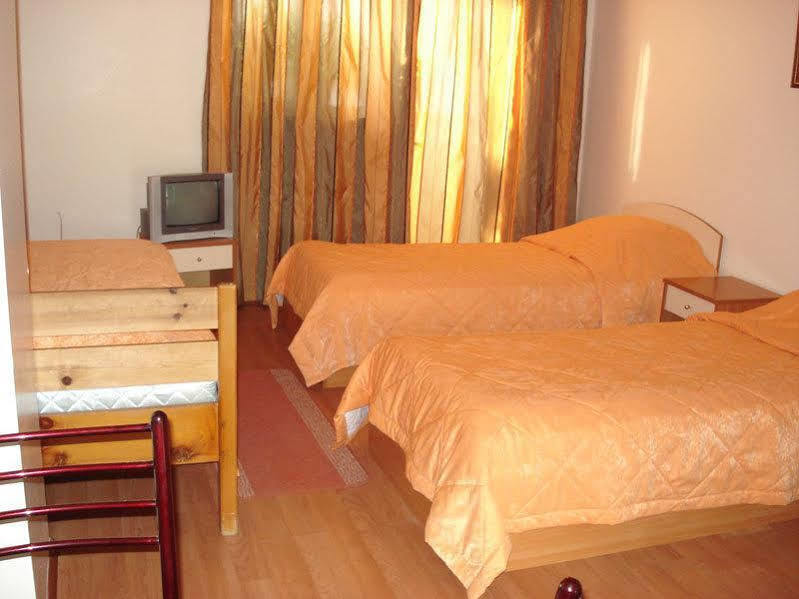 Hotel Orient Blagoevgrad Exteriör bild