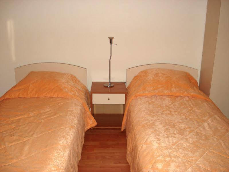 Hotel Orient Blagoevgrad Exteriör bild